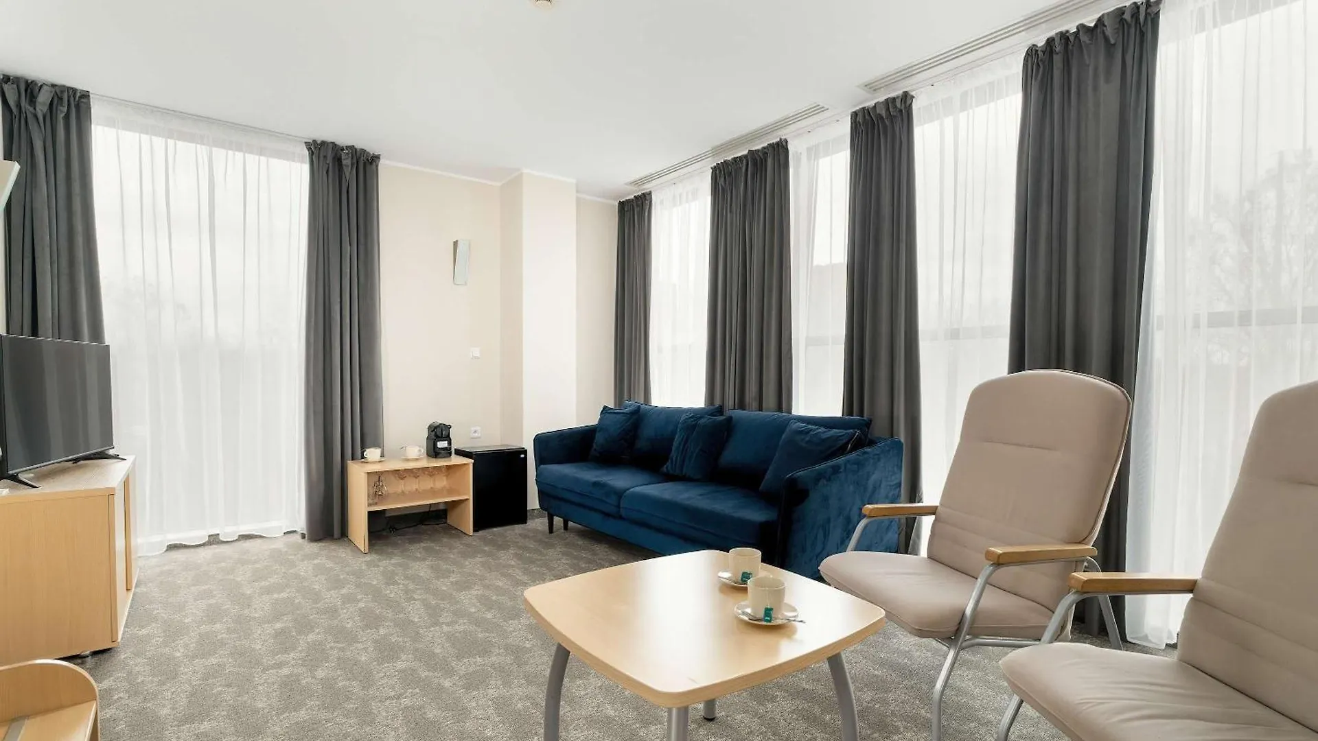 Functional Apartments With Ac Lechicka Very Berry By Noclegi Renters Poznan