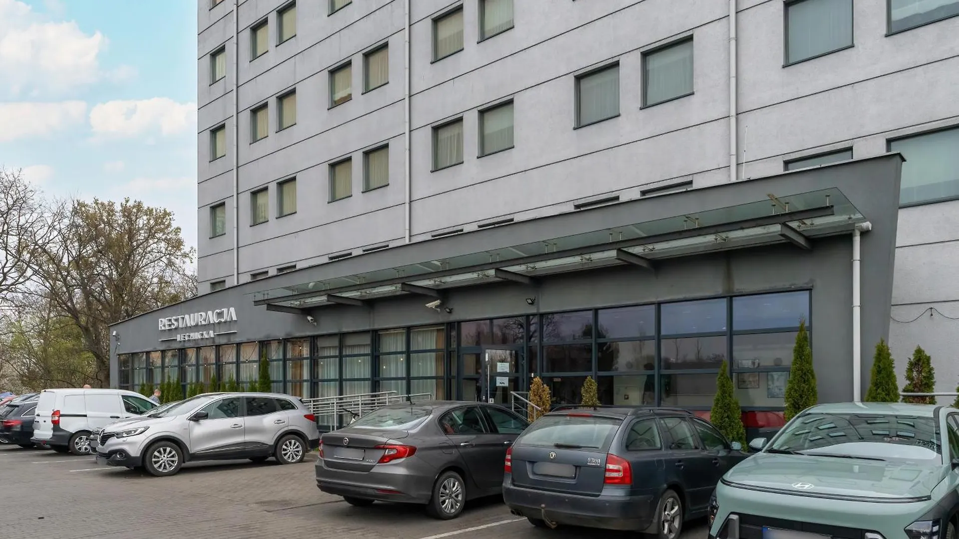Functional Apartments With Ac Lechicka Very Berry By Noclegi Renters Poznan
